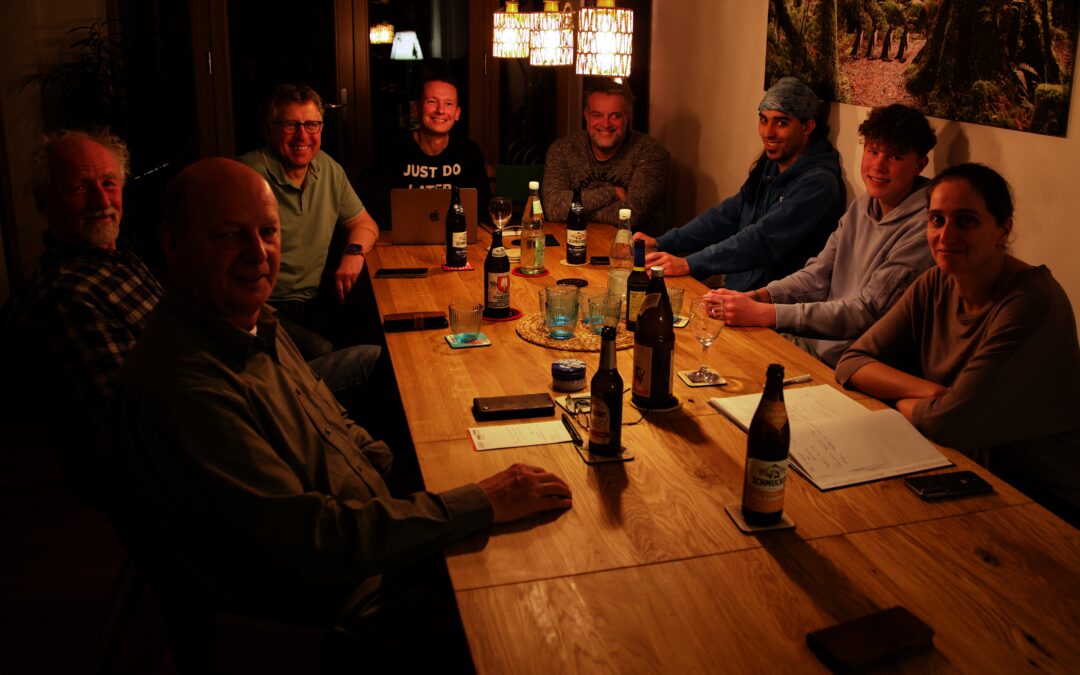 Kommt in unser Team!